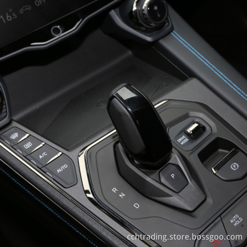 Lynk &amp; Co Hot Sale Car Professional New Energy Electric Auto Vehicle